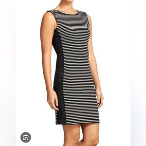 Athleta Women’s Stripe Mala Black and White Scoop Back Ribbed Dress Size XL